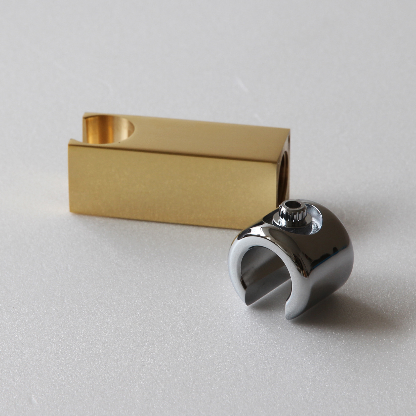 HOOK,SHWR COLUMN SLIDE HANDSHWR