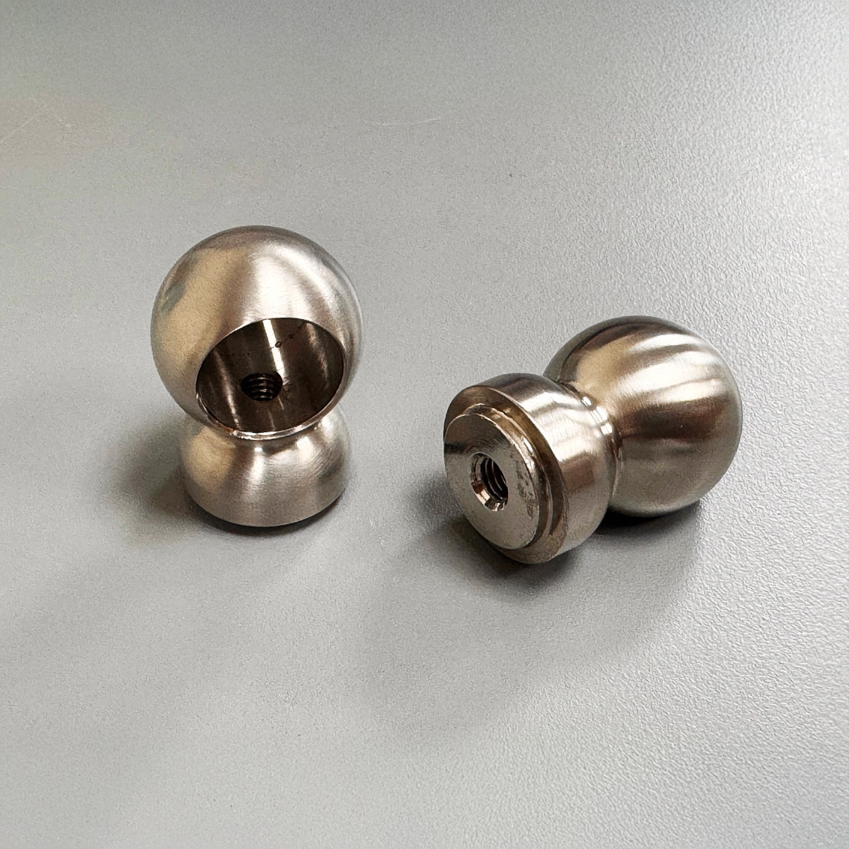 BAATHROOM ACCESSORY POSTS