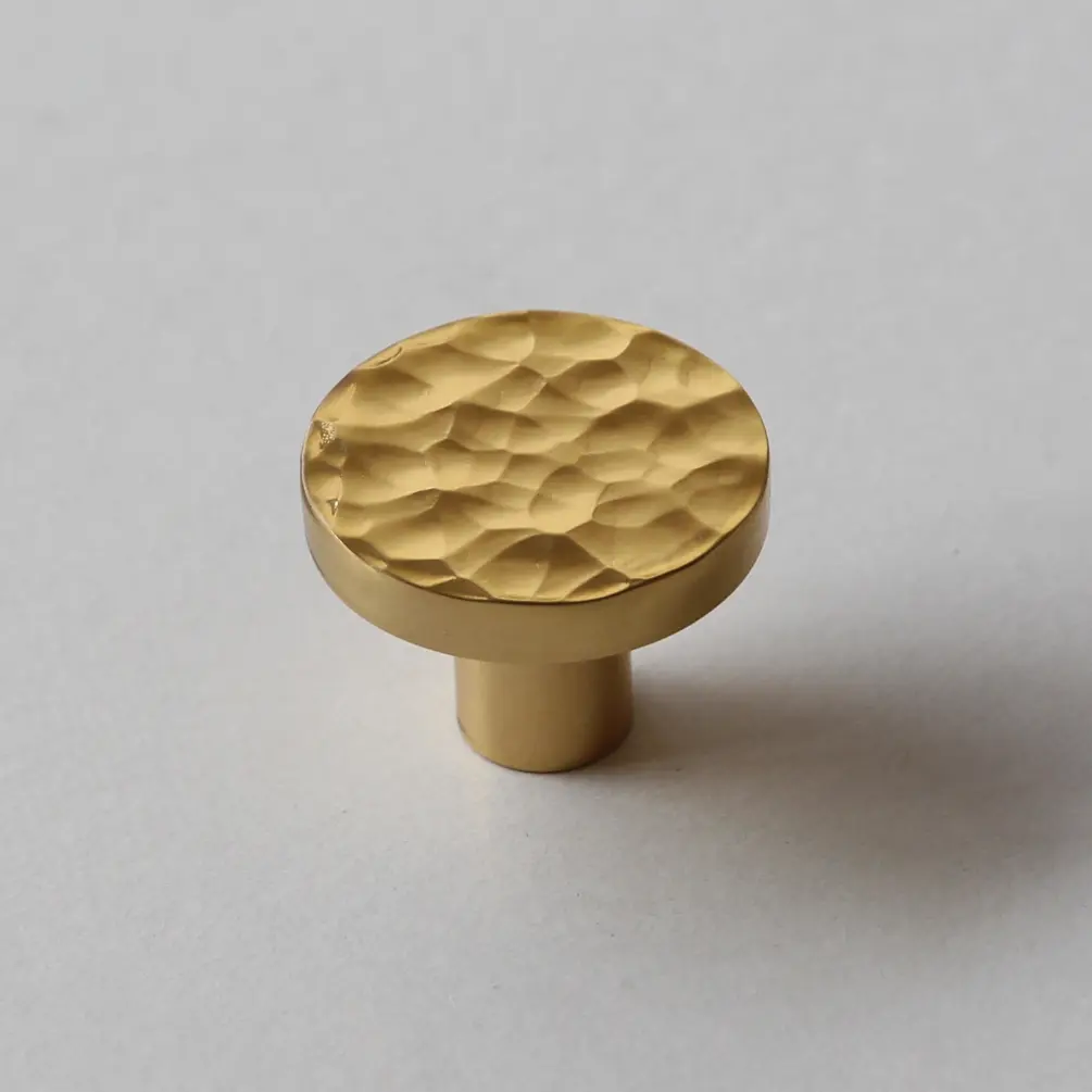 Cabinet knob-Hammer